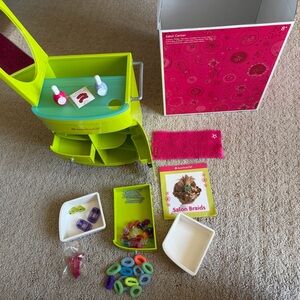 American Girl Salon Center with Accessories